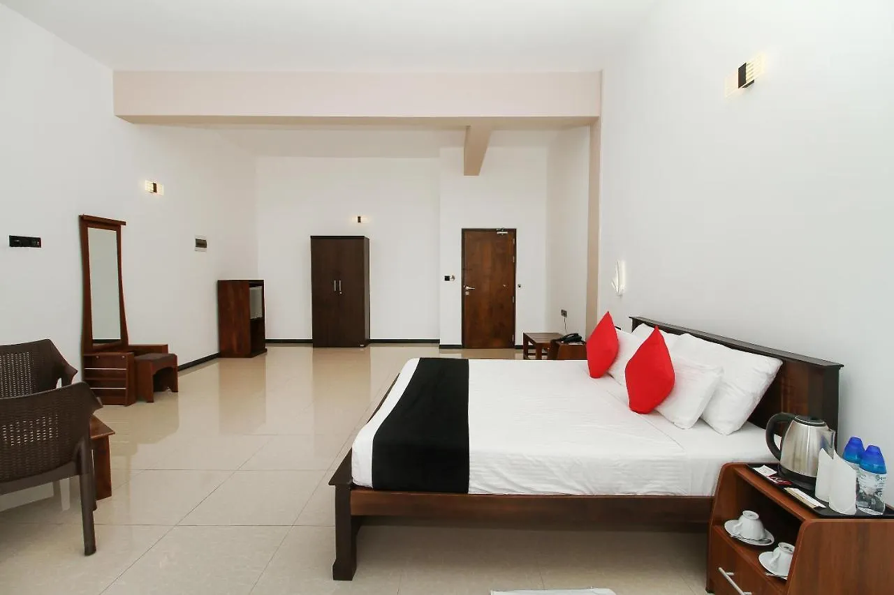 Grace Beach Resort By Travel Corners Negombo Hotel