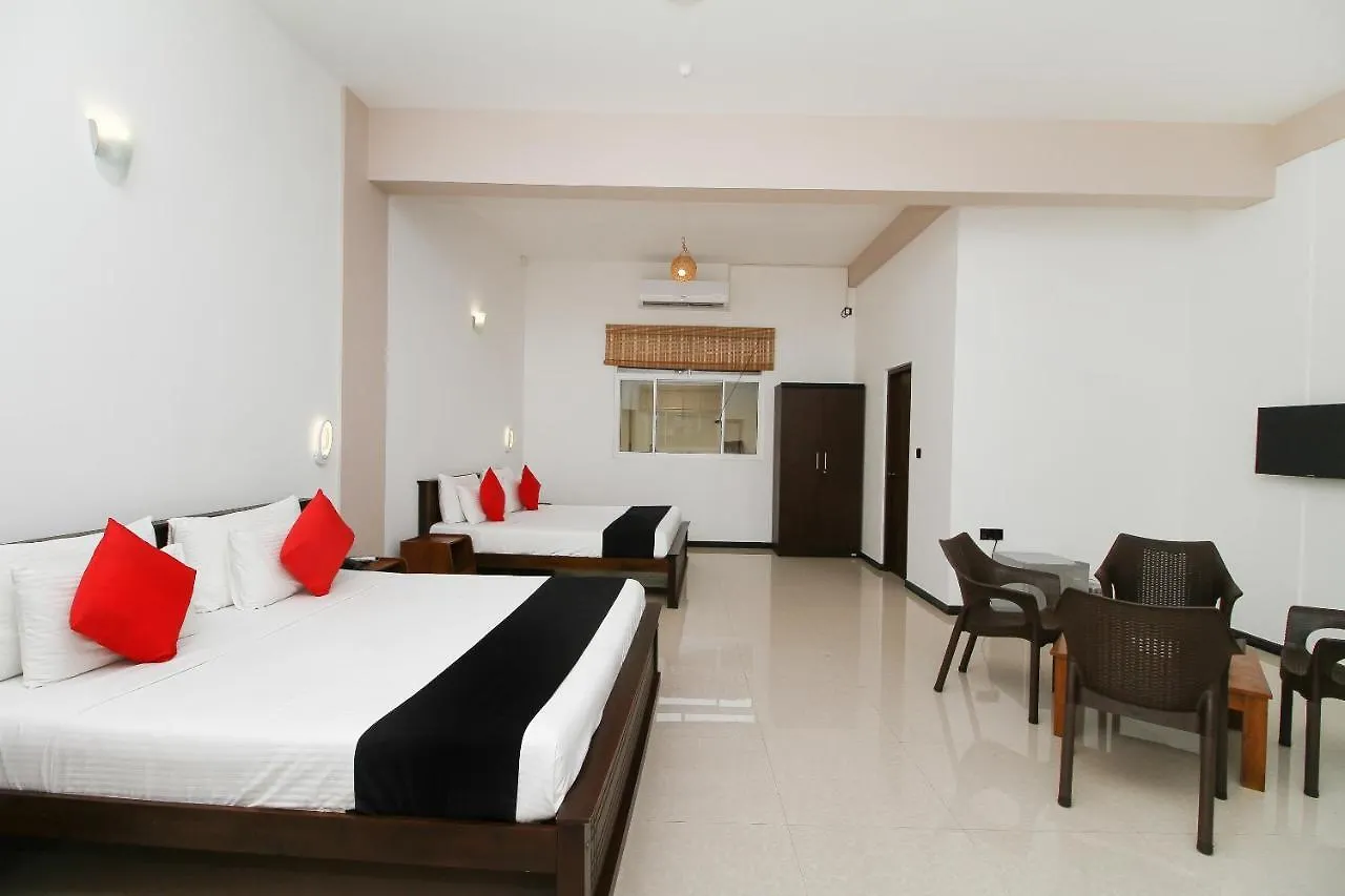Grace Beach Resort By Travel Corners Negombo 4*,  Sri Lanka