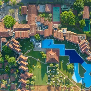 Resort Club Dolphin