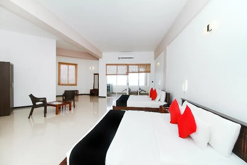 ホテル Grace Beach Resort By Travel Corners ネゴンボ