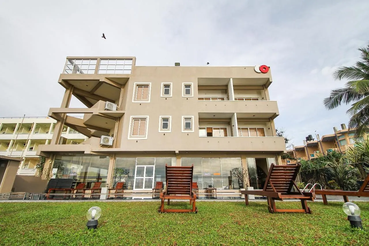 Grace Beach Resort By Travel Corners ネゴンボ 4*,  スリランカ