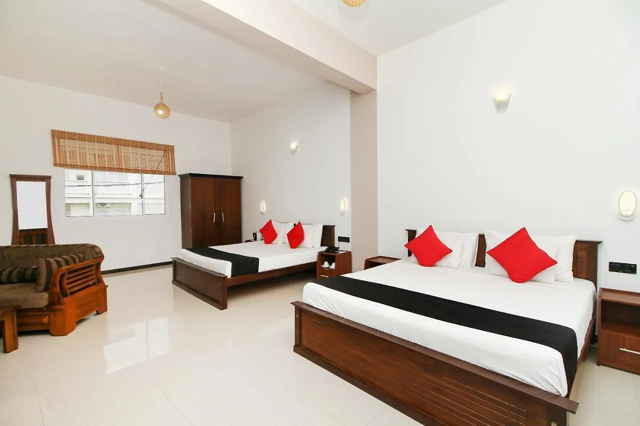Grace Beach Resort By Travel Corners ネゴンボ 4*,  スリランカ